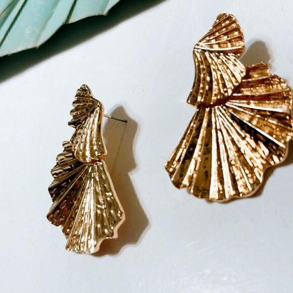 Gold geo dangle earrings #695 - Picture 2 of 3